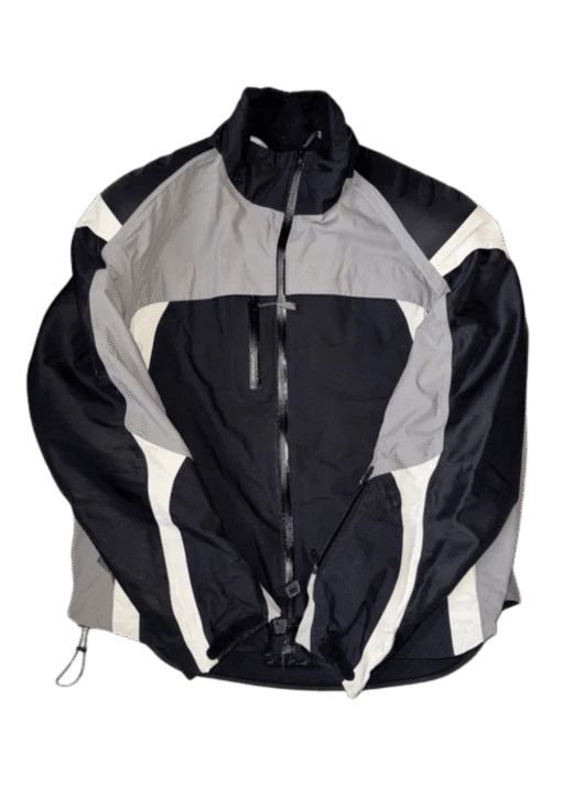 Яке Dainese