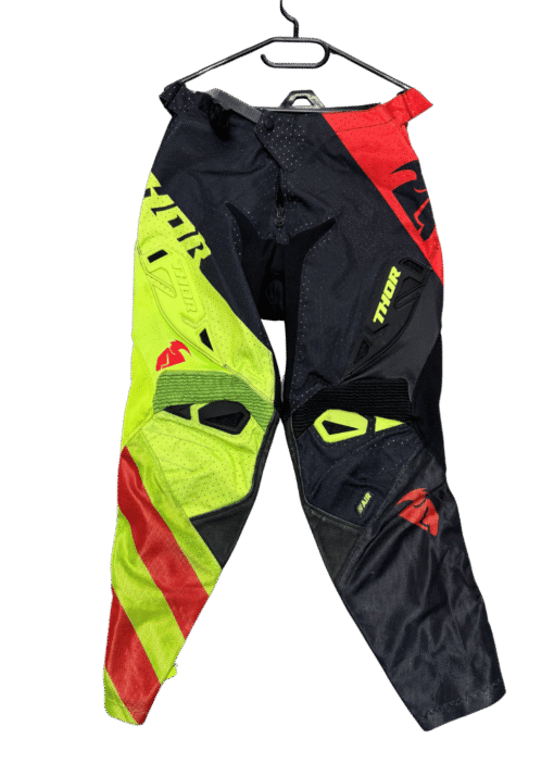 Мото екипировка и мото екипи втора ръка от MotoEkipi – alpinestars dainese rev it buse