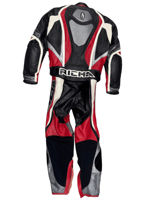 Мото екипировка и мото екипи втора ръка от MotoEkipi – alpinestars dainese rev it buse