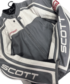 Мото екипировка и мото екипи втора ръка от MotoEkipi – alpinestars dainese rev it buse