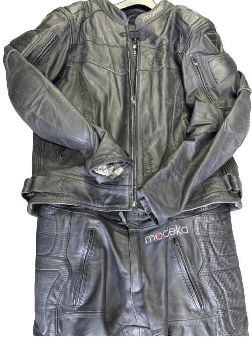Мото екипировка и мото екипи втора ръка от MotoEkipi – alpinestars dainese rev it buse
