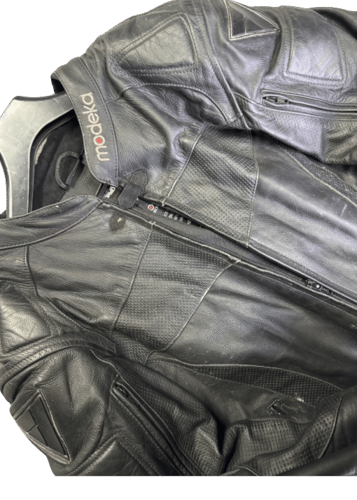 Мото екипировка и мото екипи втора ръка от MotoEkipi – alpinestars dainese rev it buse