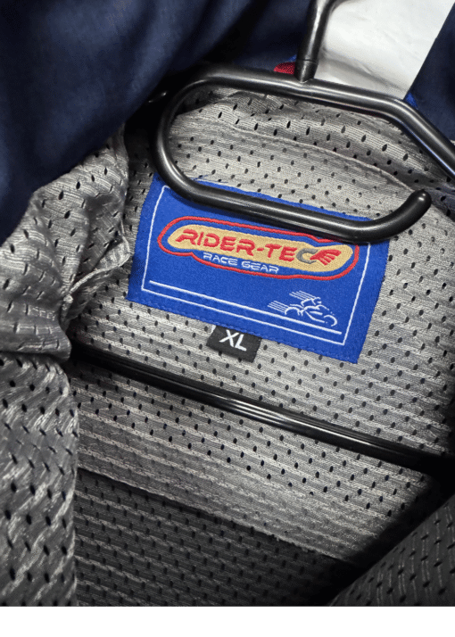 Мото екипировка и мото екипи втора ръка от MotoEkipi – alpinestars dainese rev it buse